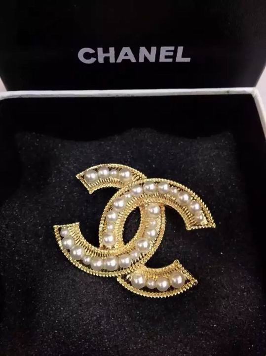 Spilla Chanel Modello 15